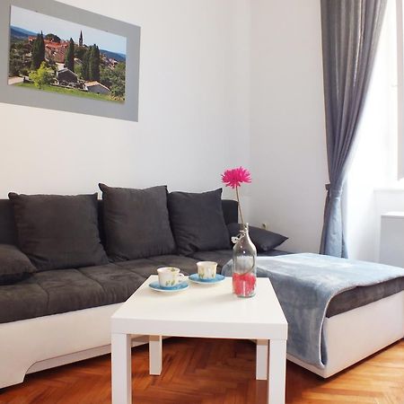Apartman Draguc Πούλα Εξωτερικό φωτογραφία