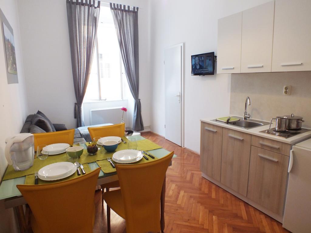 Apartman Draguc Πούλα Εξωτερικό φωτογραφία